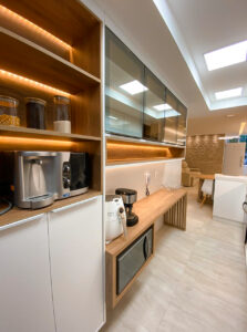 2b14e1d7-39b9-4886-aaa8-35b844999ad1-1